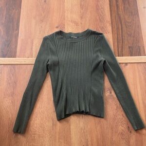 Olive green ribbed fitted sweater